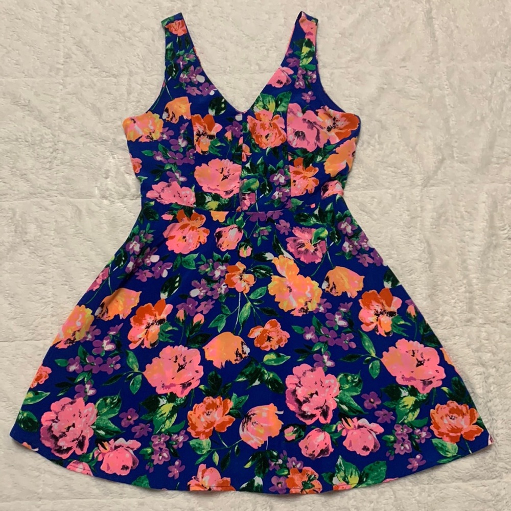 One Clothing Dress